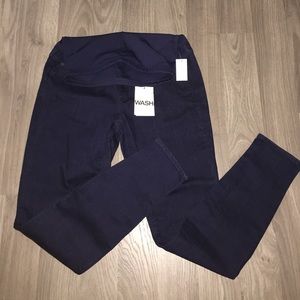 GAP True Skinny Maternity Jeans