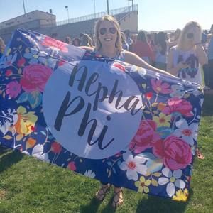 Meet your Posher, Emily