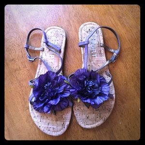Report purple flower sandals
