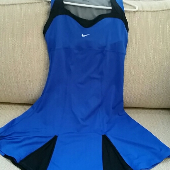 Tennis dress