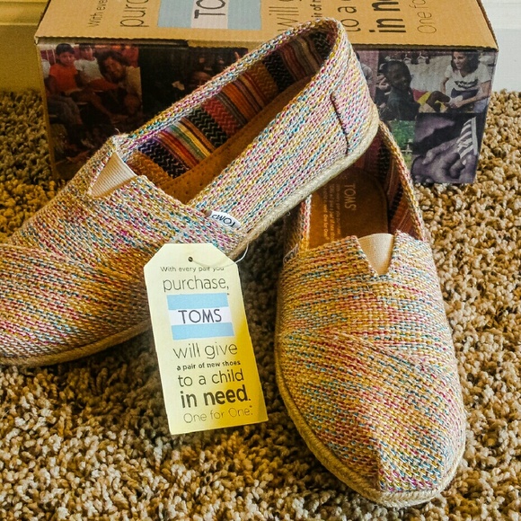 TOMS Shoes - TOMS Classics