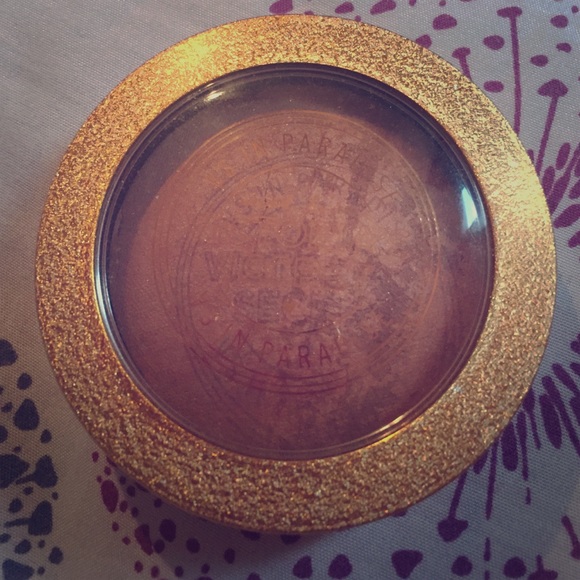 Victoria's Secret bronzer