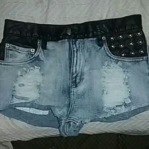 Faux leather Trimmed high Waist shorts