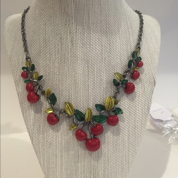 Sweet cherry necklace and earring set
