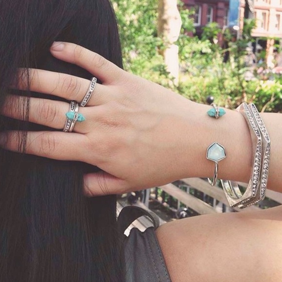 🆕 OCEAN JEWELERS Statement Cuff - Picture 3 of 3