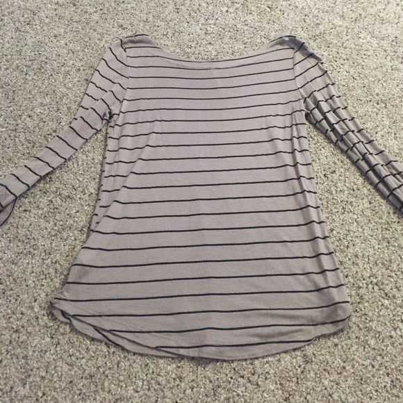 DNA couture, brown and black striped shirt. - Picture 2 of 3