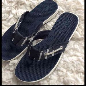 Sperry top-sider sandals