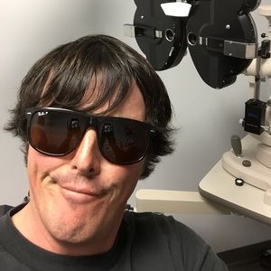 Meet your Posher, Aaron