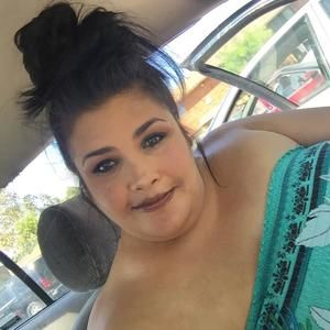 Meet your Posher, Gina