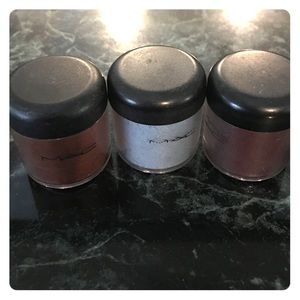 Never used MAC pigments