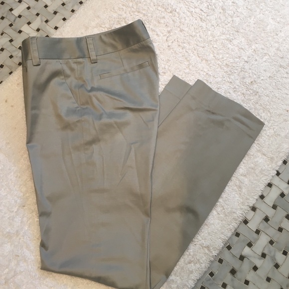 Dress pants - Picture 1 of 3