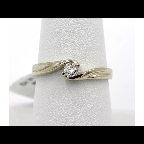 0.36 Ct. Round Cut Diamond Solitaire Ring in 14K