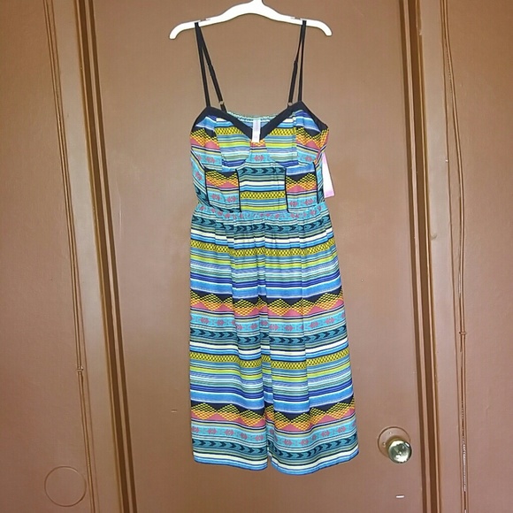 Cute Summer dress - Picture 1 of 4