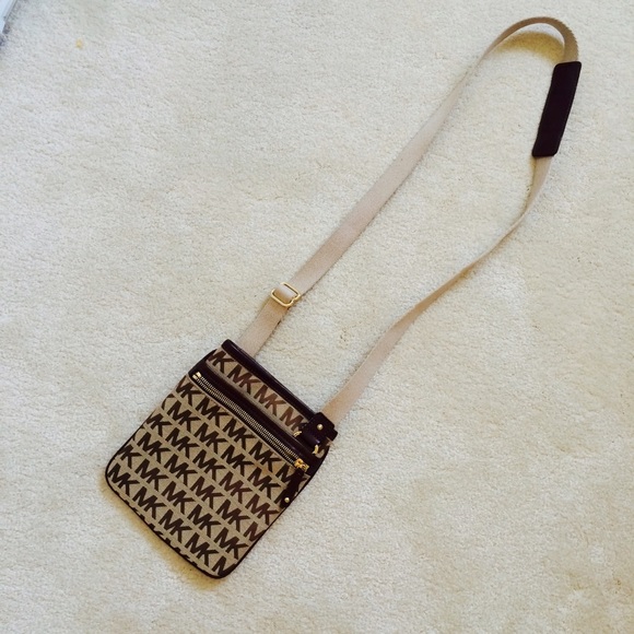 Michael Kors crossbody bag