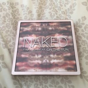 Urban Decay Naked On the Run palette