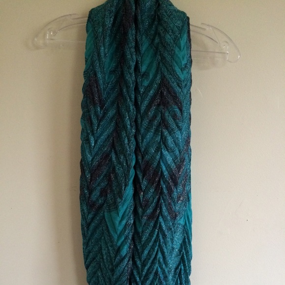 Infinity Scarf - Picture 2 of 2