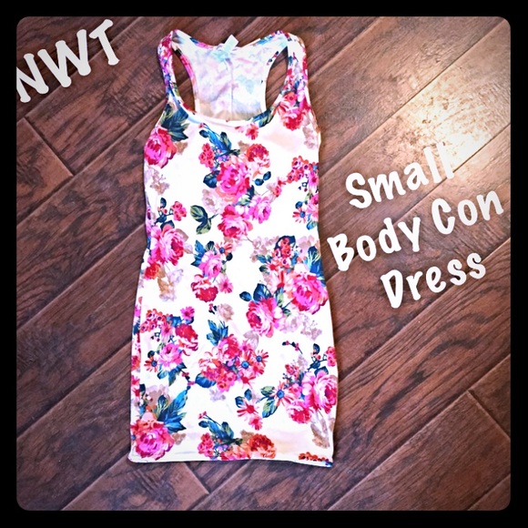 🎄SALE🎄Sexy Floral Print Body Con Dress