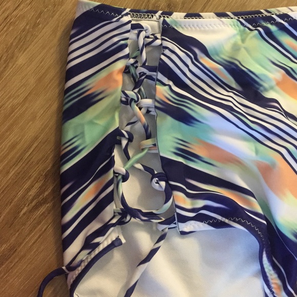 🌴 High waisted swim suit ⛵️ - Picture 3 of 4