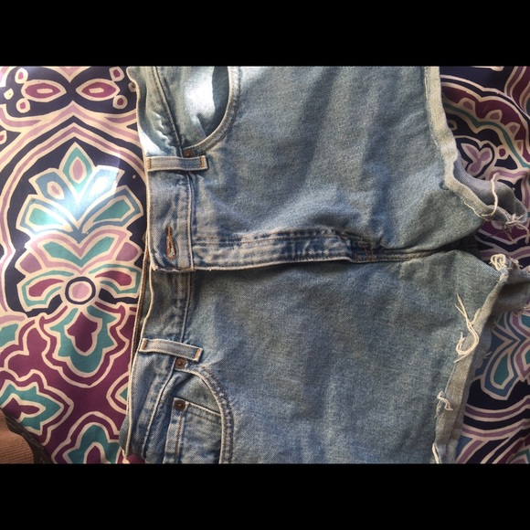 Vintage high wasted denim shorts