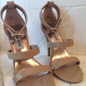 Pretty ankle strap sandals from Steve Madden.