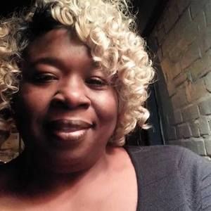 Meet your Posher, Janis