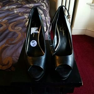 Jessica Simpson peep toe heels