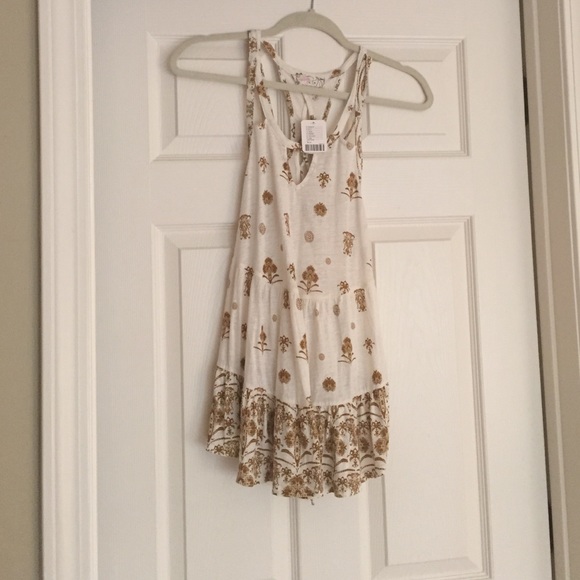 Brand New Free People top w/ tags