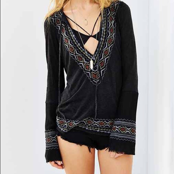 Ecote embroidered tunic top