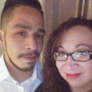 Meet your Posher, Leslie