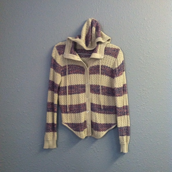 Roxy sweater - Picture 2 of 3