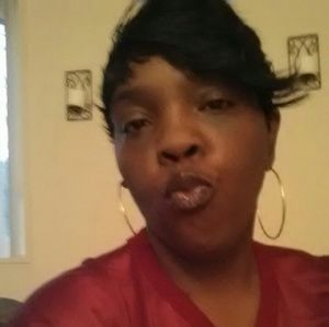 Meet your Posher, Chonetia