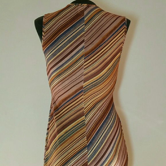 Soft and stretchy dress - Picture 4 of 4