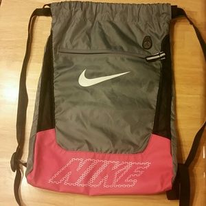 Nike drawstring bag