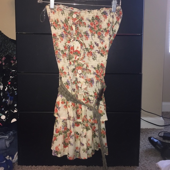 Floral ruffle dress