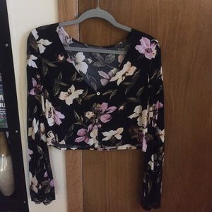 NEVER WORN Kendal and Kylie crop top