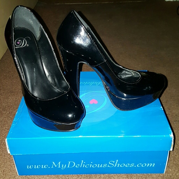 Black patent heels