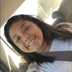 Meet your Posher, Karla