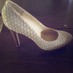 Calvin Klein heels size 8