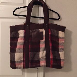 Abercrombie and Fitch tote bag. Barely used.