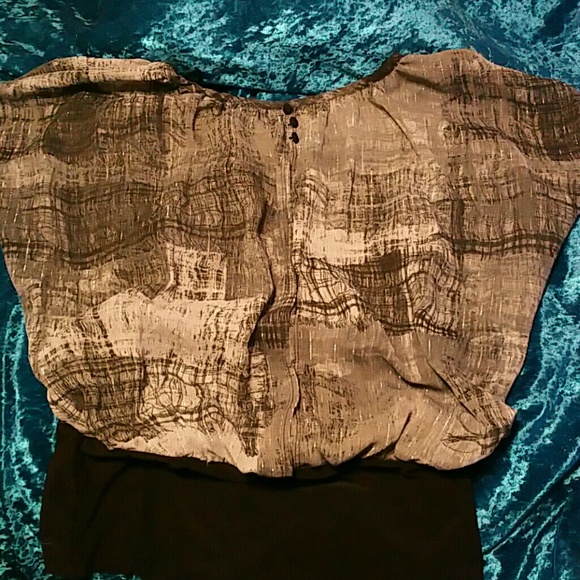 Top - Picture 2 of 4