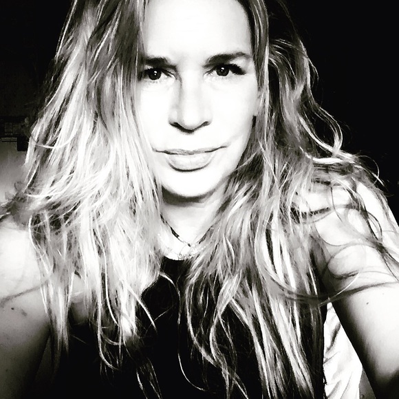 Meet your Posher, Natalie - Picture 5 of 8