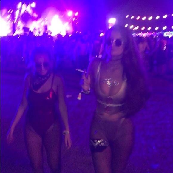 Meet your Posher, Natalie - Picture 7 of 8