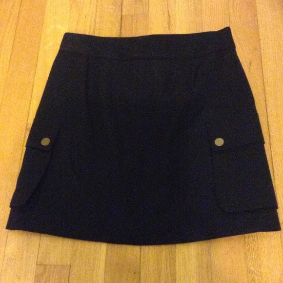 Skirt - Picture 2 of 4