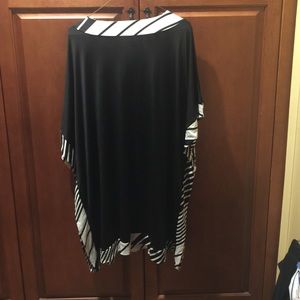 Silky beautiful beach coverup...worn three times