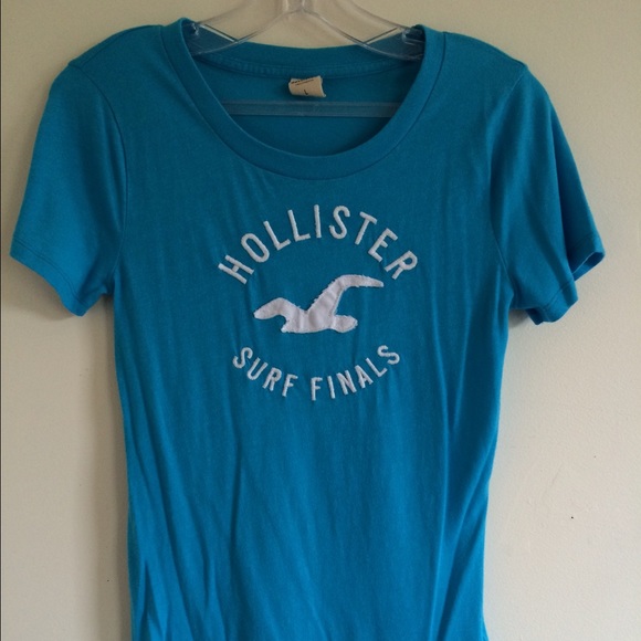 Hollister Tee