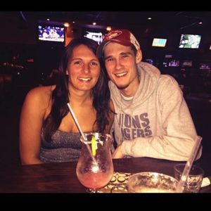 Meet your Posher, Holly