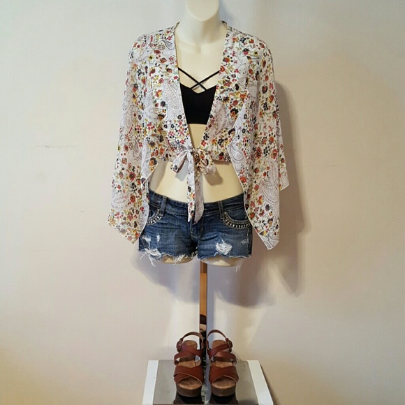 Wet Seal Tops - Crop Kimono Cardigan