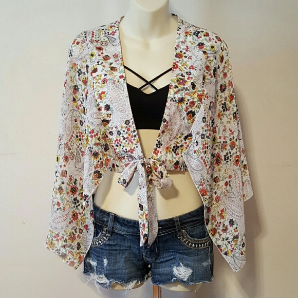 Crop Kimono Cardigan - Picture 2 of 4
