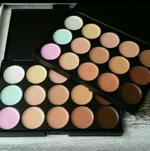 2 contour highlighting kits