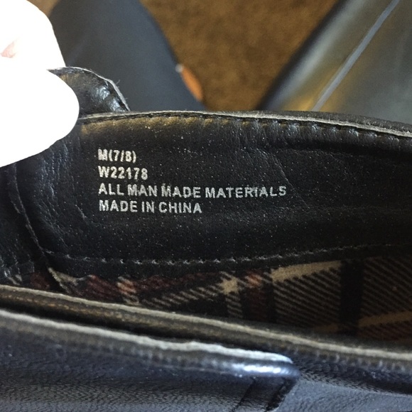 Boots - Picture 4 of 4